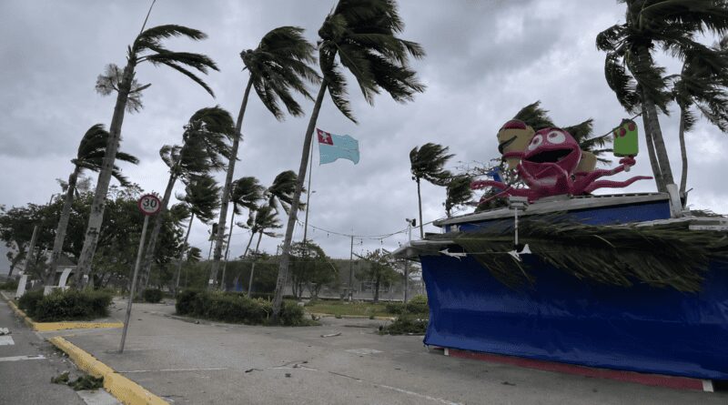 VENTANIA UBATUBA 2025 - FRANCISCO TREVISAN